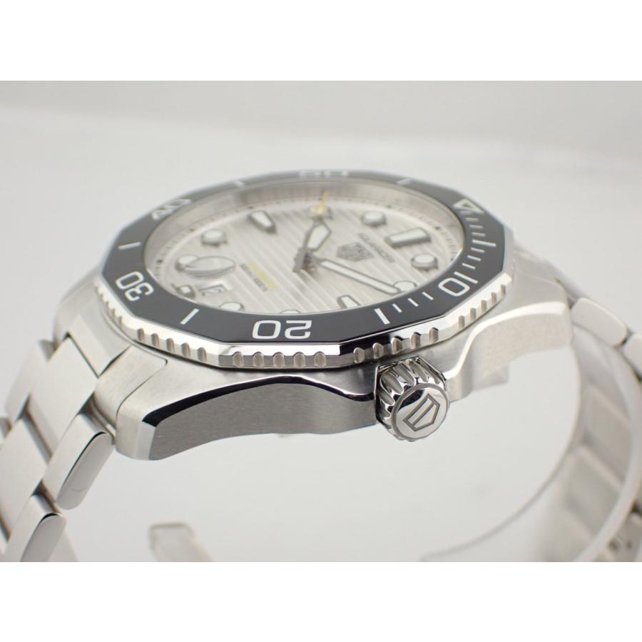タグホイヤー アクアレーサー プロフェッショナル300 シルバー文字盤 WBP201C.BA0632 新品 | TAG HEUER | 02