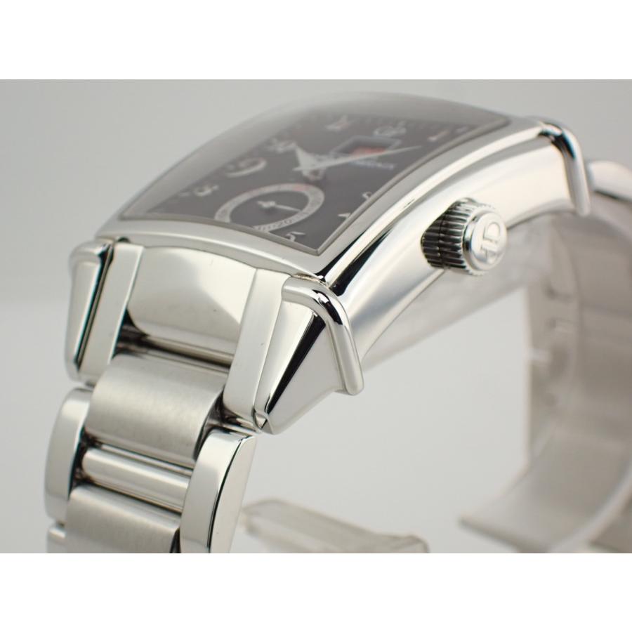 ジラールペルゴ ヴィンテージ1945 キングビッグデイト ブラック文字盤 2585-11-621-1 新品仕上げ済 |  | 03