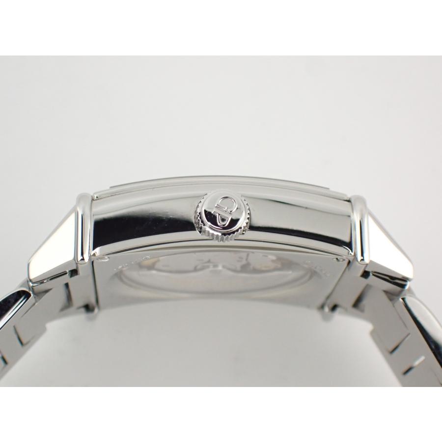 ジラールペルゴ ヴィンテージ1945 キングビッグデイト ブラック文字盤 2585-11-621-1 新品仕上げ済 |  | 05