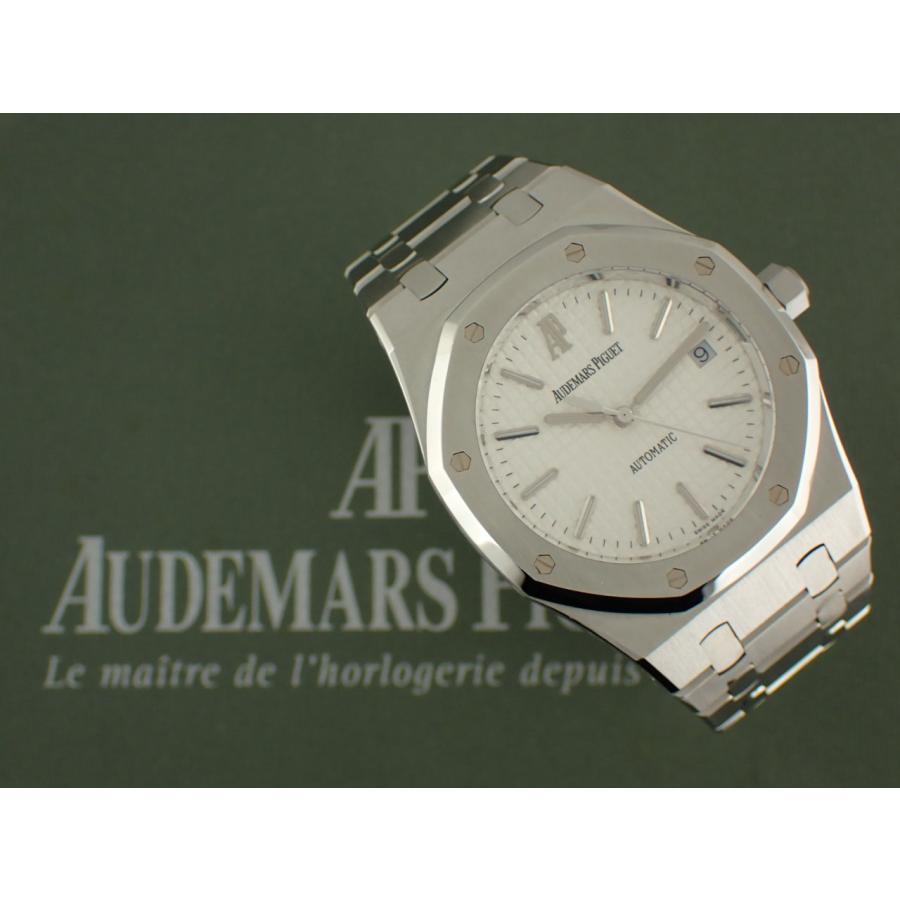 オーデマ・ピゲ ロイヤルオーク シルバー文字盤 メンズ 15300ST.OO.1220ST.01 中古美品 | AUDEMARS PIGUET | 12