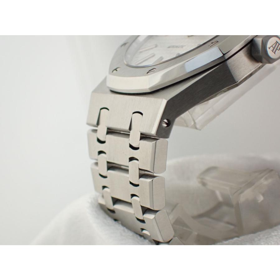 オーデマ・ピゲ ロイヤルオーク シルバー文字盤 メンズ 15300ST.OO.1220ST.01 中古美品 | AUDEMARS PIGUET | 03