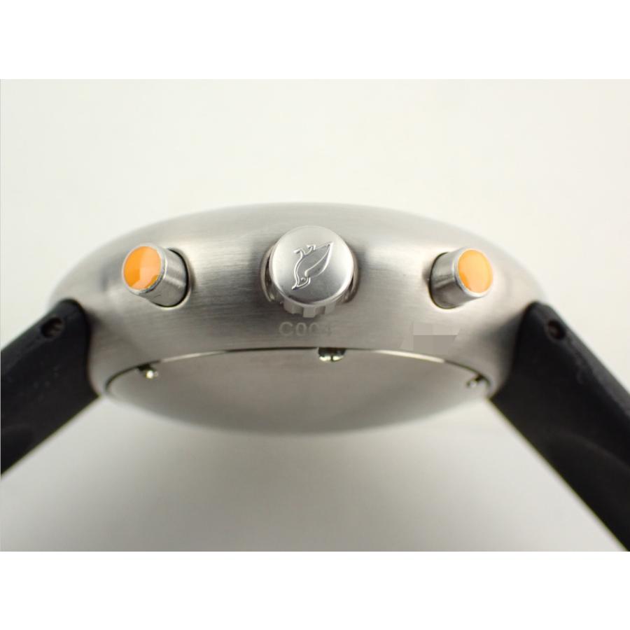 アイクポッド クロノポッド ブラックビューティー 44mm クォーツ ブラック文字盤 IPC004SILB 未使用 |  | 05