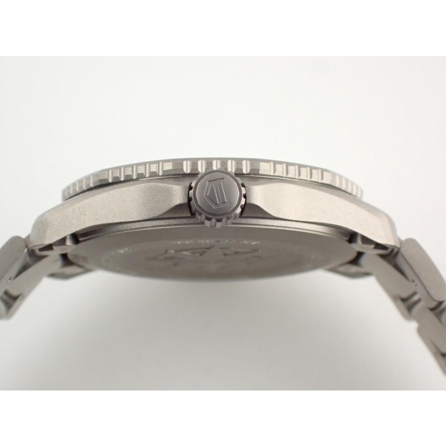 タグホイヤー アクアレーサー プロフェッショナル200 ソーラーグラフ チタン WBP1182.BF0000 新品 | アクアレーサー | 05