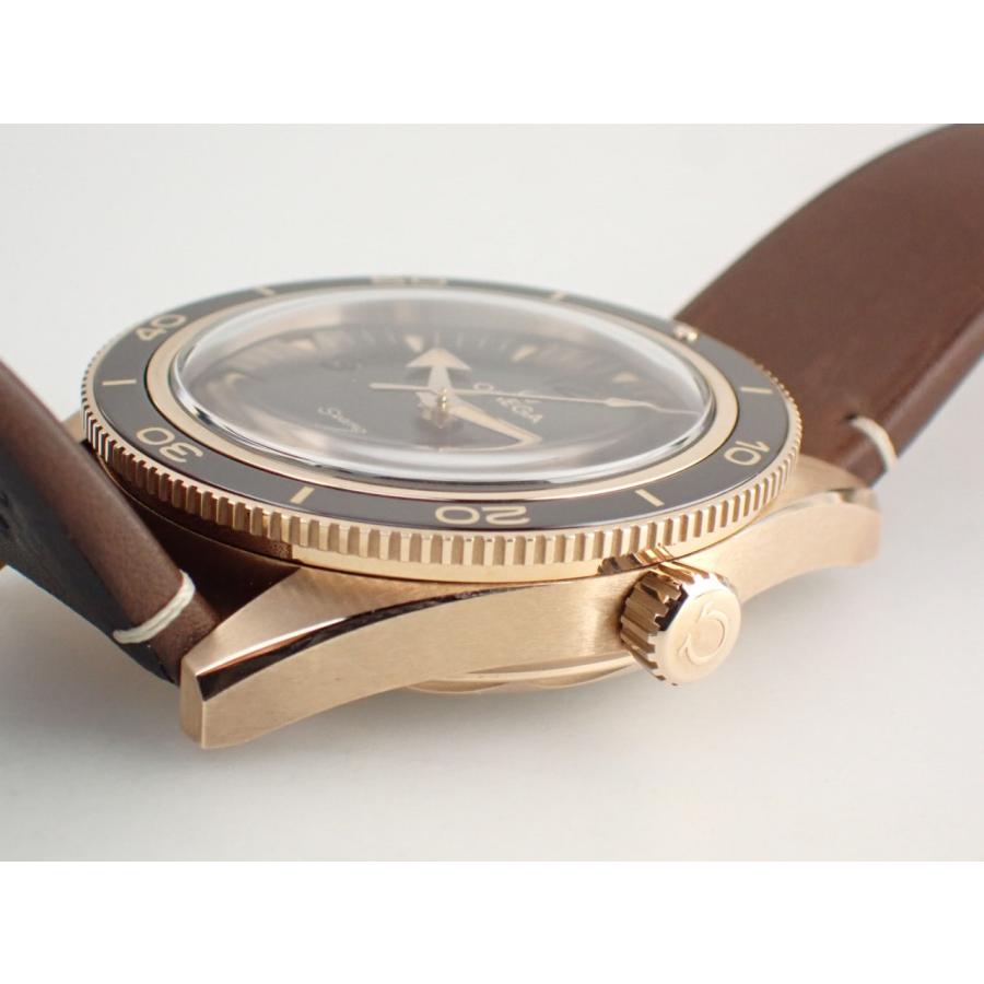 オメガ シーマスター300 ブロンズゴールド 自動巻き カーフレザーベルト メンズ 234.92.41.21.10.00?1 新品 | SEAMASTER | 02