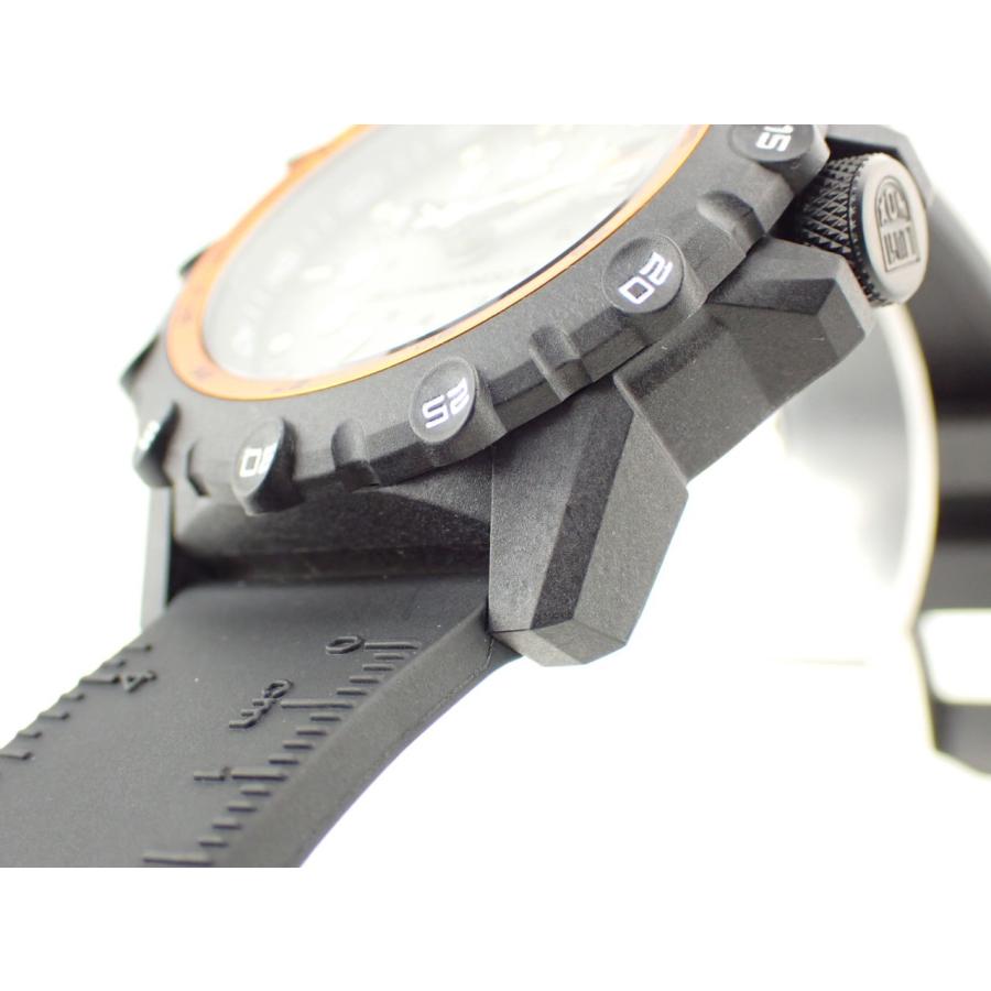 ルミノックス THE COMMANDO FROGMAN 3300シリーズ 3301 新品 |  | 03