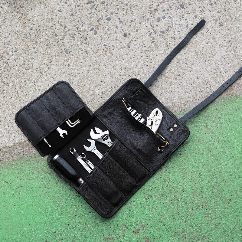 ツールロール BACKDROP Leathers TOOL ROLL 本革 バイカー メンズ 工具袋 アメカジ 日本製 プレゼント |  | 16