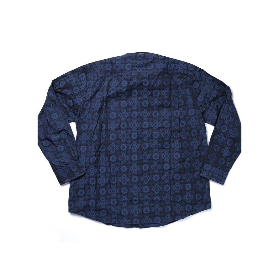 大きいサイズ 長袖シャツ カジュアルシャツ メンズ ボタンダウン CAPRI(カプリ) 幾何学模様 日本製 限定1点 2L(50) 紺 秋 冬 |  | 04