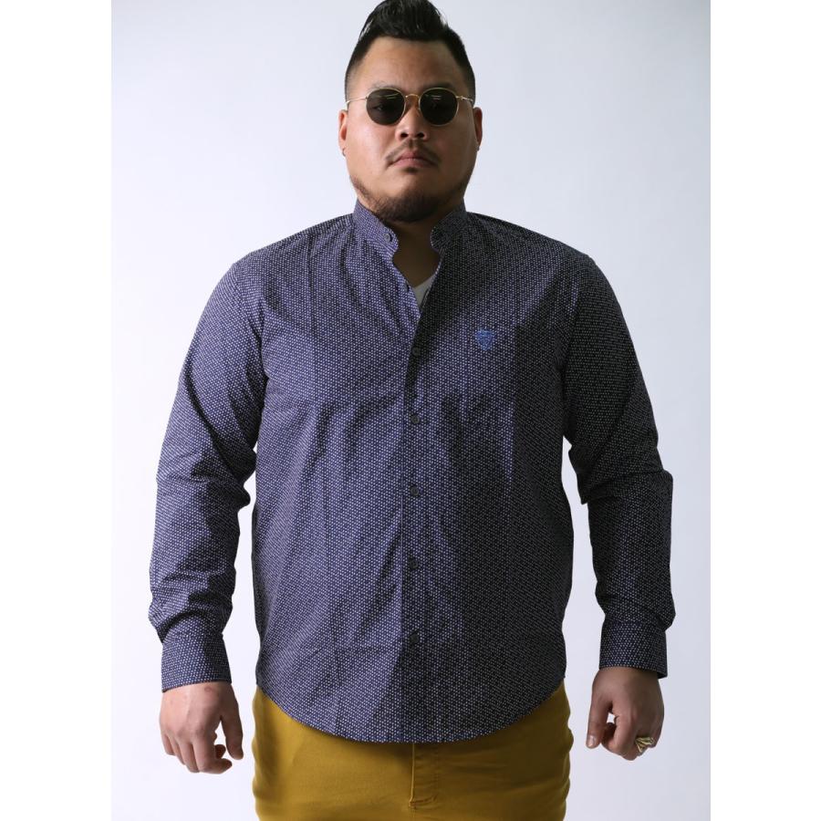 大きいサイズ 長袖シャツ カジュアルシャツ メンズ スタンドカラー Carini(カリーニ) 三角柄 日本製 2L(50)    カジュアル 白 紺 春 夏 | HIROKO KOSHINO | 01