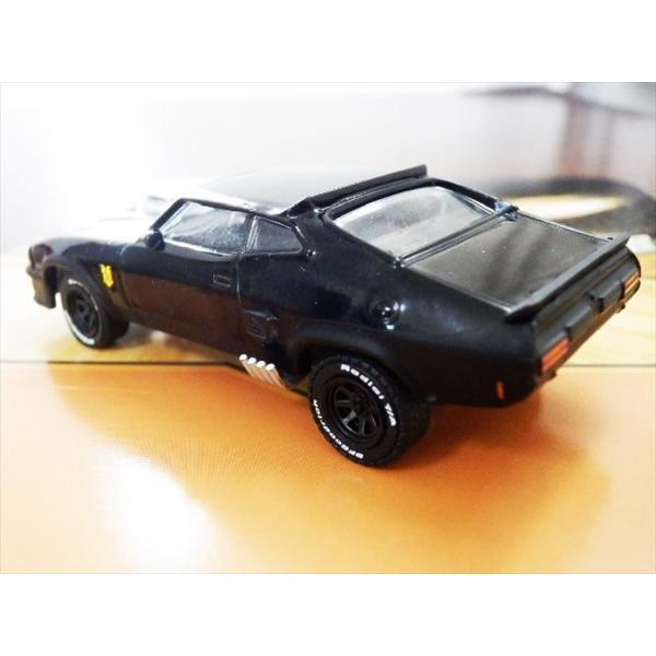 ミニカー 1/64 マッドマックス GREENLIGHT インターセプター