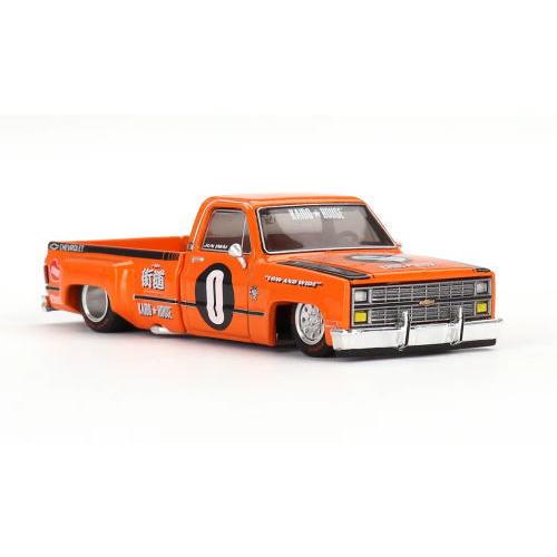 1/64 Chevrolet Silverado Dually Kaido Works V2 クローズボックス入