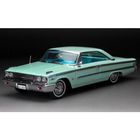 1/18 フォード ギャラクシー ハードトップ 1963 Ford Galaxie 500/XL