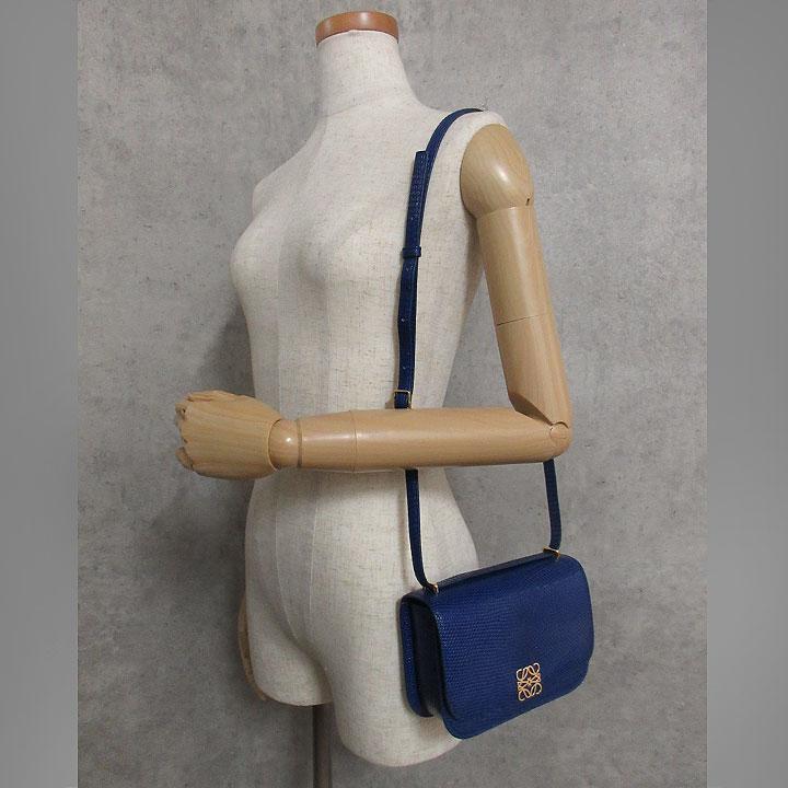 LOEWE ロエベ ショルダーバッグ ゴヤバッグ スモール A896N09X04 LOEWE ロエベ ショルダーバッグ ゴヤバッグ スモール A896N09X04