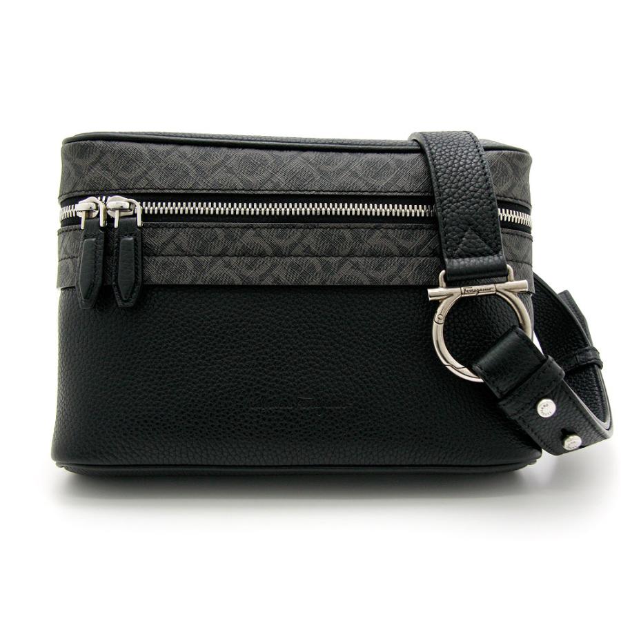 FERRAGAMO サルヴァトーレ フェラガモ GANCINI ショルダーバッグ