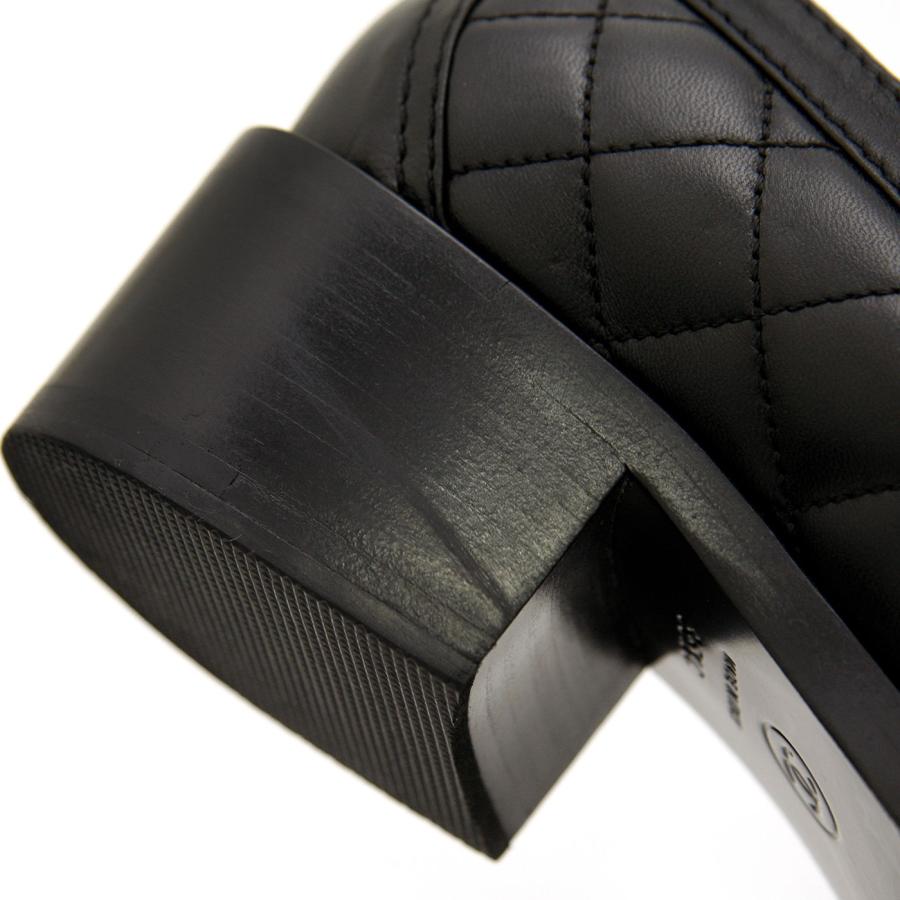 CHANEL シャネル ローファー ハートターンロック マトラッセ 35 CHANEL シャネル ローファー ハートターンロック マトラッセ 35