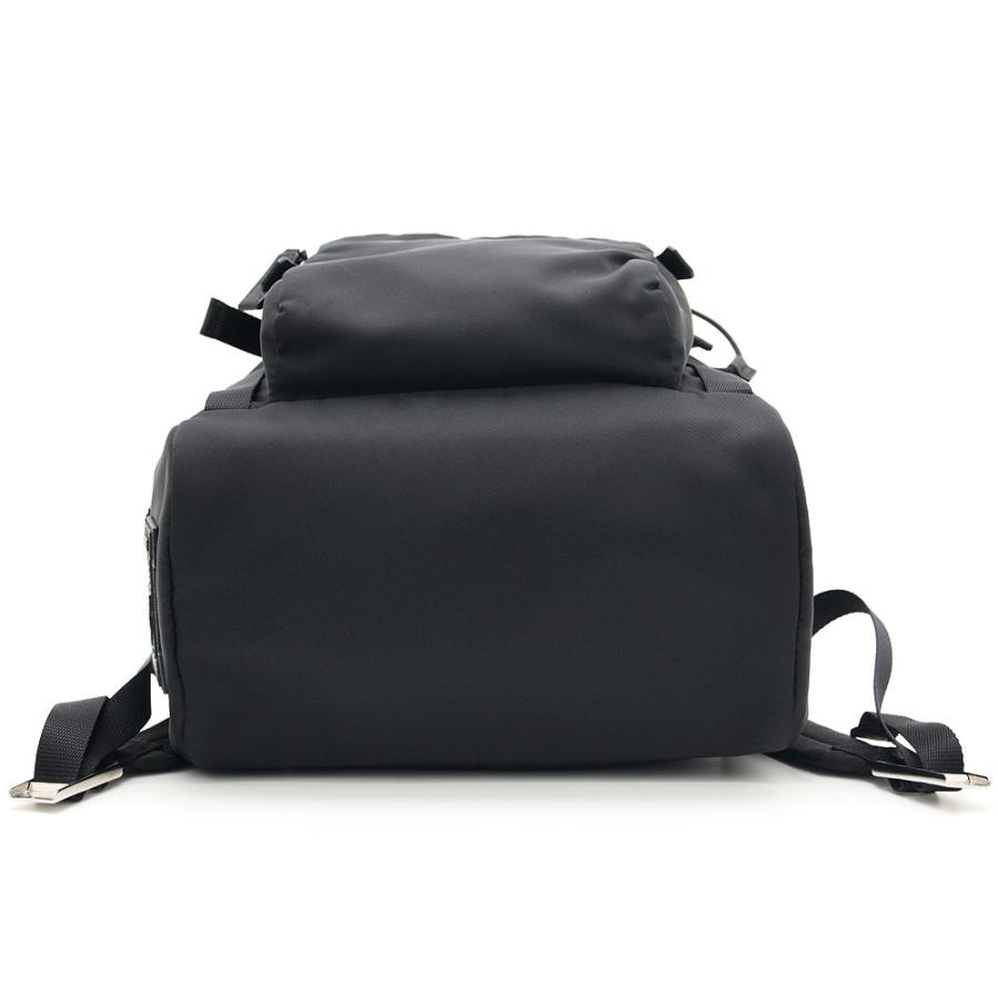 PRADA プラダ リュック バックパック 三角ロゴ 大容量 V135 ブラック Yahoo!オークション - 超美品 PRADA プラダ V135 三角ロゴ