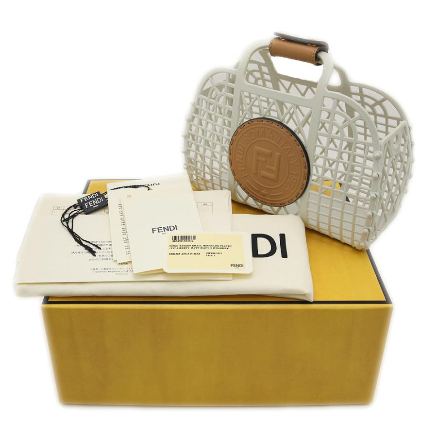 FENDI フェンディ かごバッグ 夏 ハンドバッグ フェンディ」の新作かごバッグは夏らしいラフィア素材で軽やか