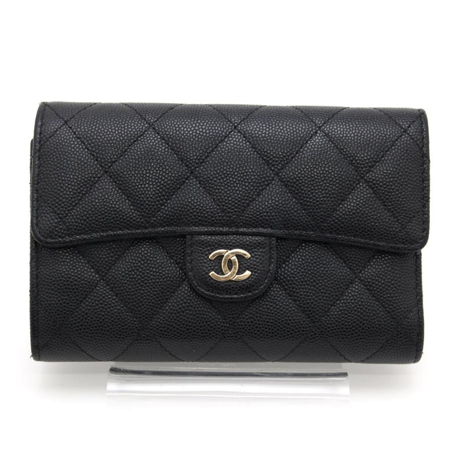 超美品　CHANEL　シャネル　マトラッセ　ミディアム　フラップ　三つ折り財布 キャビアスキン シャネル （CHANEL） マトラッセ ミディアム