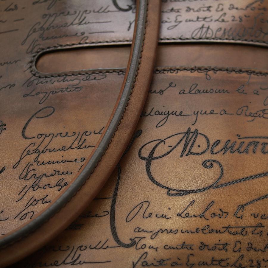 ベルルッティ トゥジュール 全面スクリット柄 カリグラフィ ブラウン ベルルッティカリグラフィ トゥジュール スクリット ブラウン