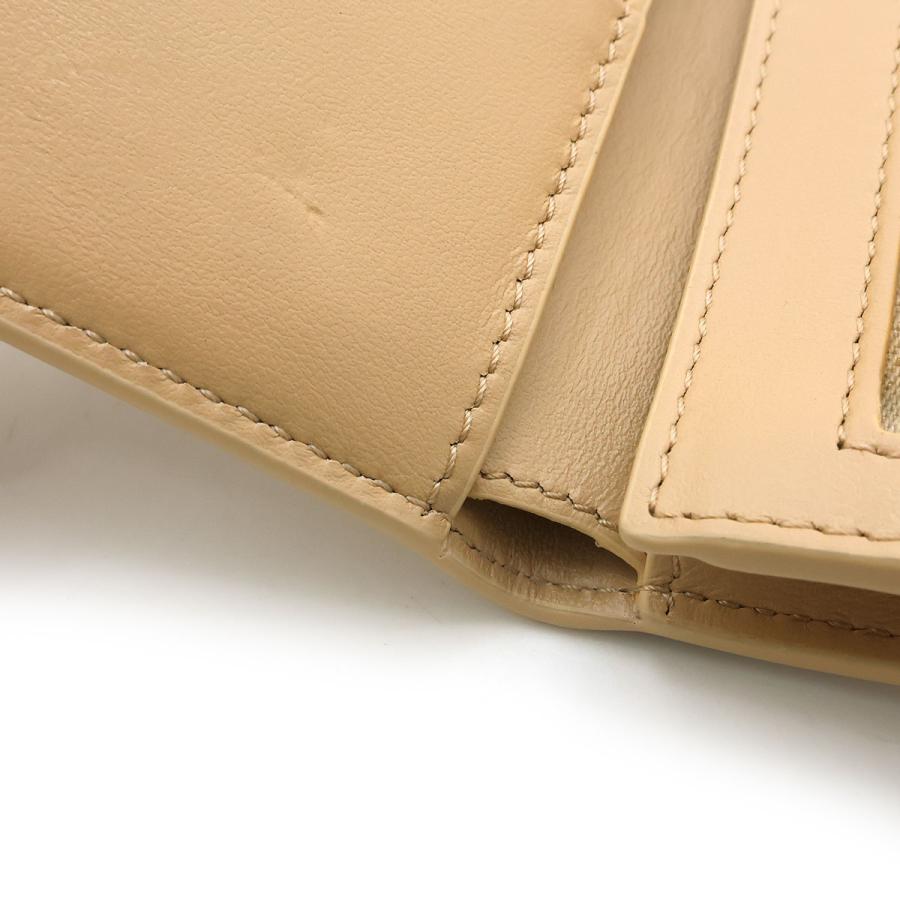 CELINE（セリーヌ） 二つ折り財布 ミディアム ストラップウォレット