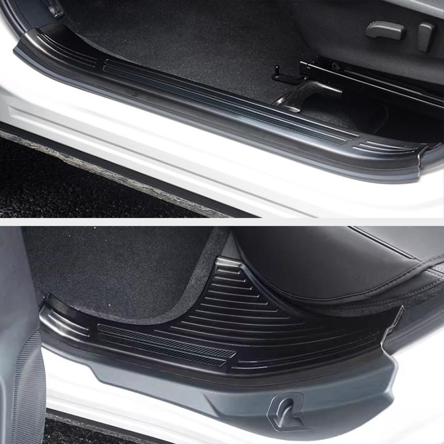 スバル・フォレスター　スカッフプレートプロテクターセット カバー　ブラック スバル・フォレスター スカッフプレートプロテクターセット