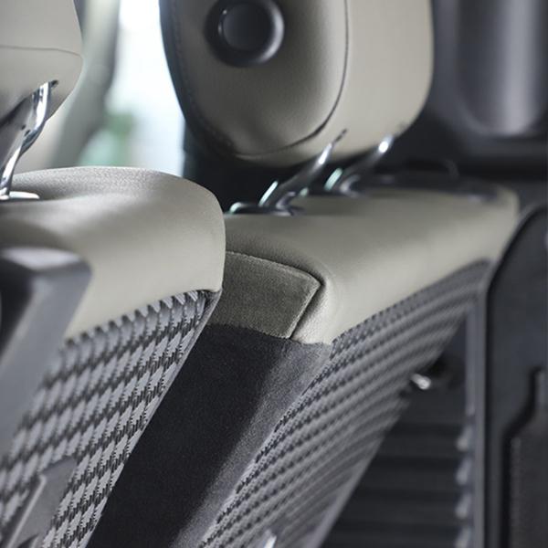 LR074 ランドローバー 20新型ディフェンダー リアシートサポーター