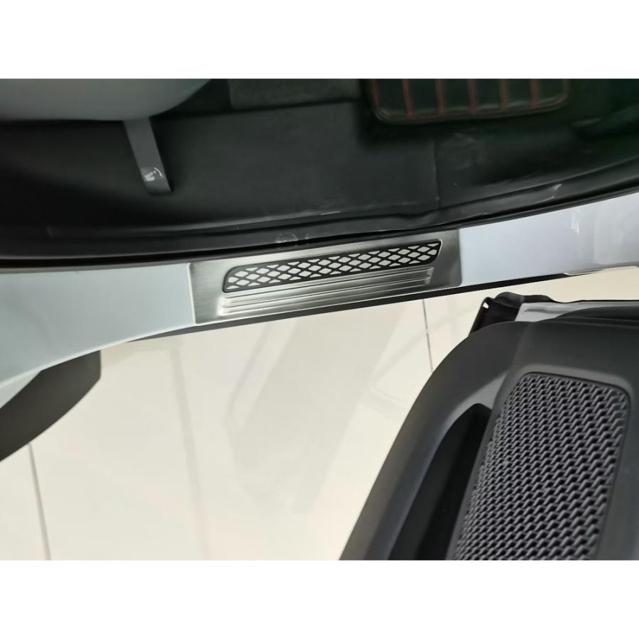 OU240 三菱 アウトランダーPHEV GN系専用 新型 スカッフプレート