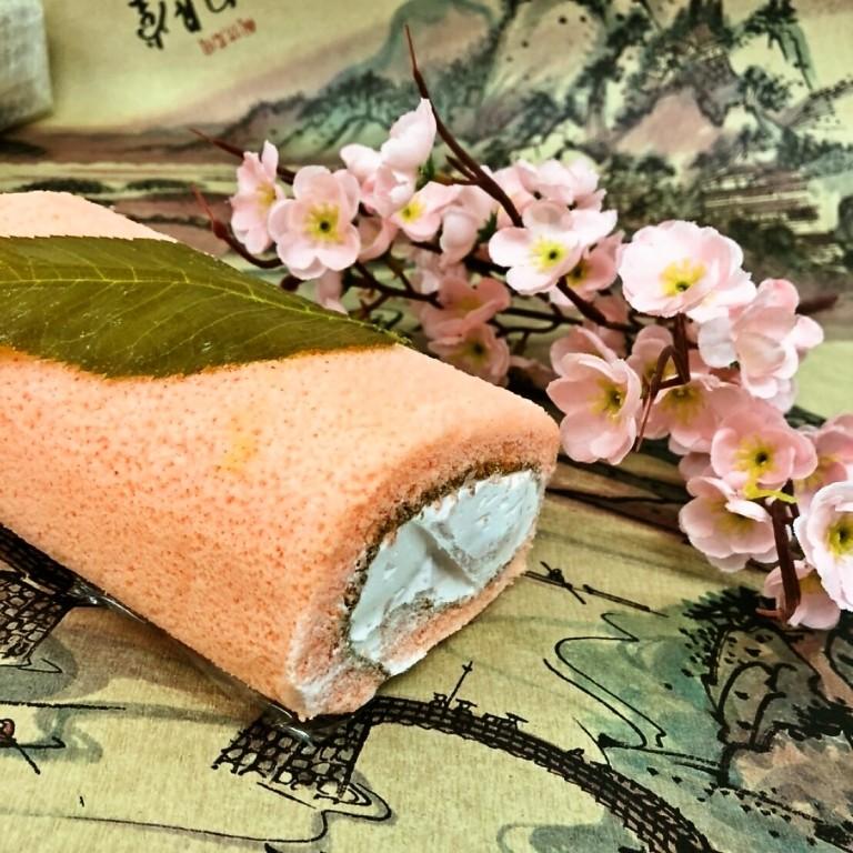 ギフト さくらロールケーキ ロールケーキ誕生日 ロールケーキ冷凍 ロールケーキ ギフト お供え お菓子 Sakura 菓子処風月堂 通販 Yahoo ショッピング