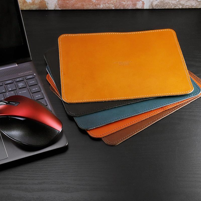 マウスパッド 名入れ 栃木レザー プレゼント 革 本革 刻印 レザー 名前