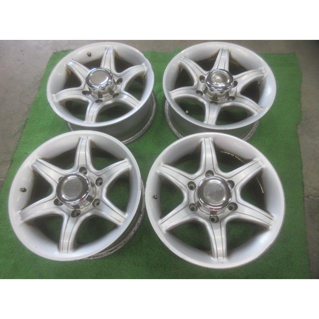 ICO.Y？ 社外 シルバー 15インチ 15x6J+22 6H PCD139.7 ハブ径110パイ 