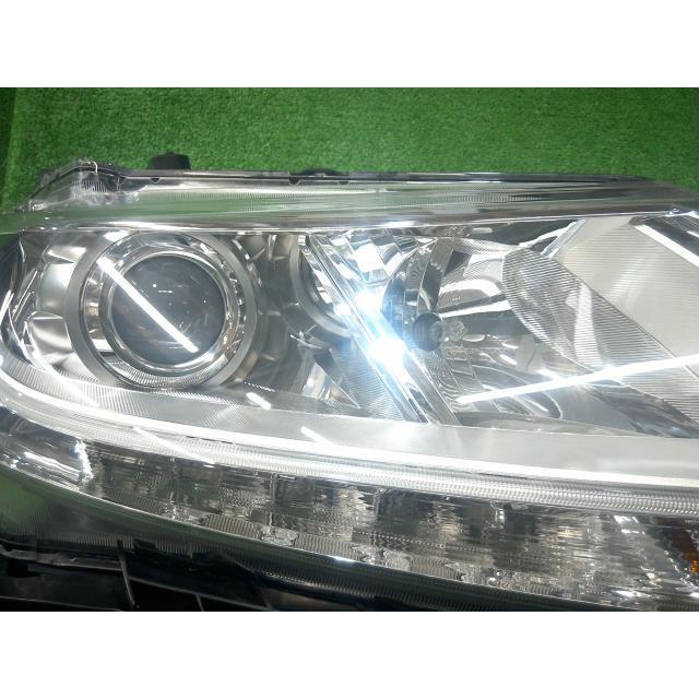 オデッセイ DBA-RC1 右ヘッドランプASSY 100-18072 33100-T6A-003