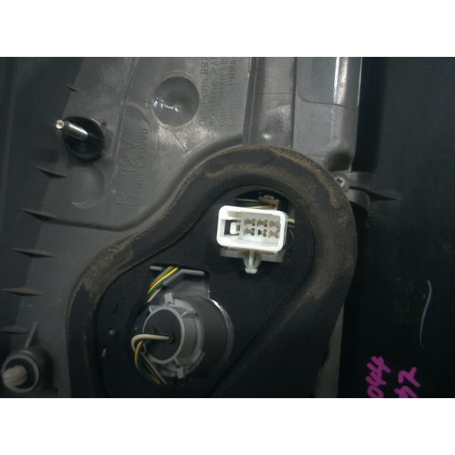 プリウス DAA-ZVW30 右テールランプ S 2ZR-FXE 202 81550-47180_5