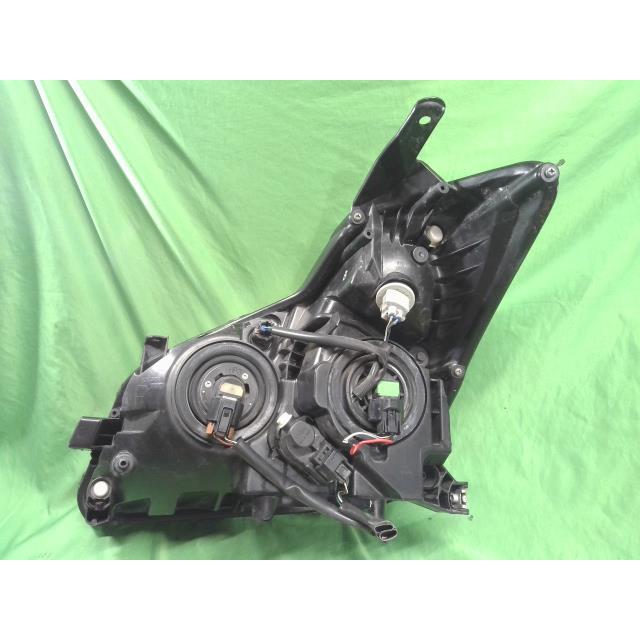 ドラヒ チップトランジスター 低雑音 2SA1586Y 50V150mA: 半導体 秋月