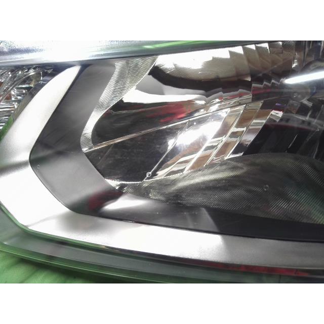 フィット DBA-GK3 左ヘッドランプASSY 13G Fパッケージ L13B B593M 33150-T5A-J82の画像