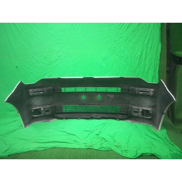 スペイド DBA-NCP141 FバンパーASSY F 1NZ-FE 070 52119-52810