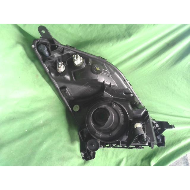 プリウス ZA-NHW20 左ヘッドランプASSY Gツーリング 1NZ-FXE 1C0 81150-47100の画像