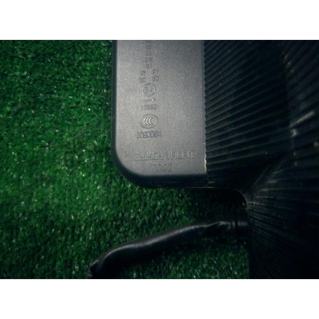 デリカＤ3 DBA-BM20 右テールランプ M 5人 HR16DE K23 MQ723465の画像