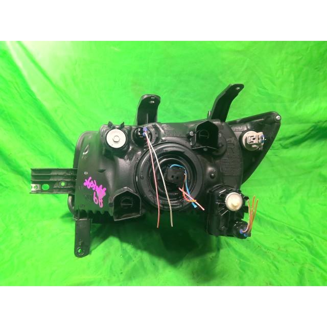 ｂＢ DBA-QNC21 右ヘッドランプASSY Z エアロパッケージ 3SZ-VE X07 81110-B1140の画像