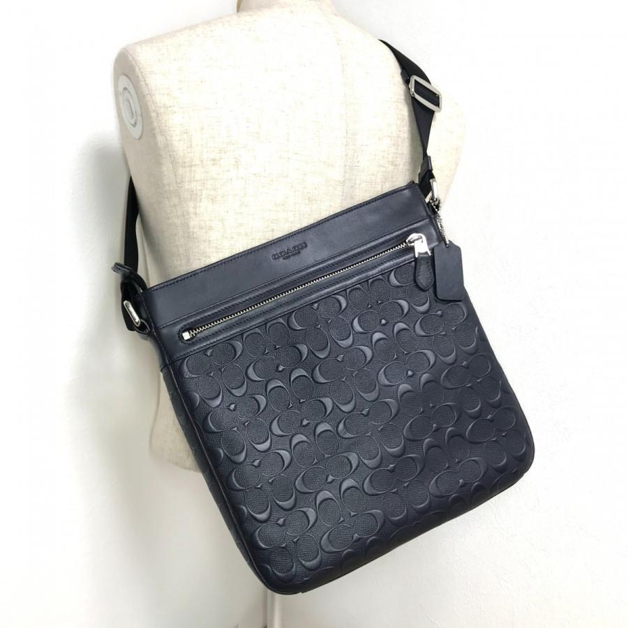 美品 COACH / コーチ チャールズ テック クロスボディー 美品 COACH / コーチ チャールズ テック クロスボディー