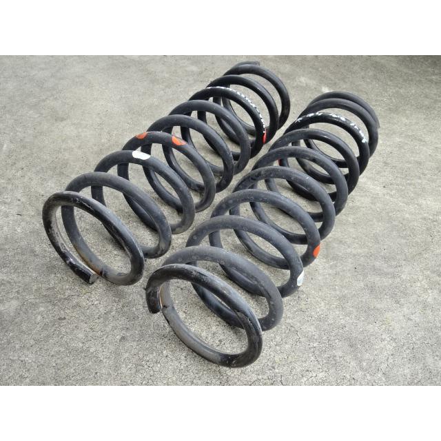 タント 22年 DBA-L375S フロントストラット リアショックアブソーバー