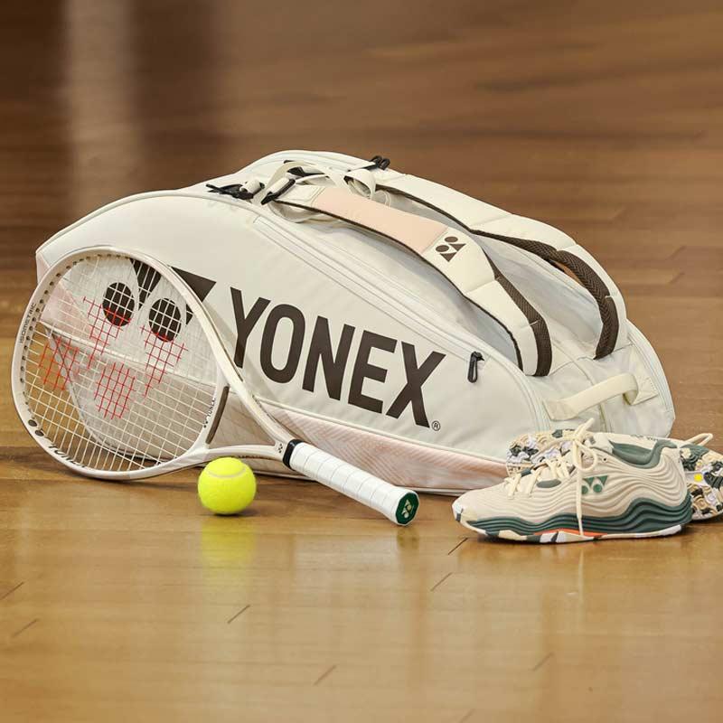 YONEX（ヨネックス） 正面ポケット 、小物ポケット、底面ポケット