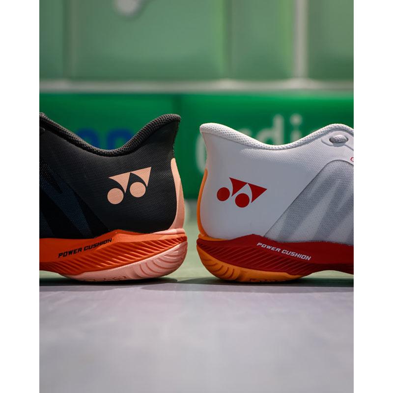 YONEX（ヨネックス） バドミントンシューズ サイズ交換往復無料