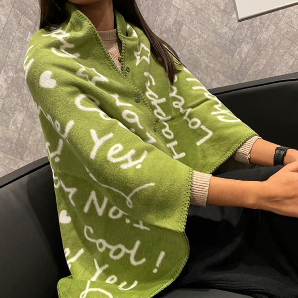 blan ＆ co. テニスアクセサリ・小物 洗えるボタン付きひざ掛け/アルファベット『BCB003』 | ブランコ | 04