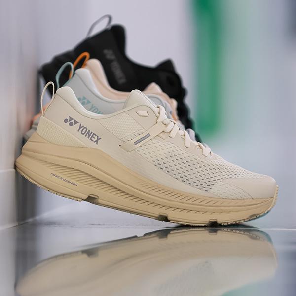 YONEX（ヨネックス） ランニングシューズ カーボンクルーズグライダー