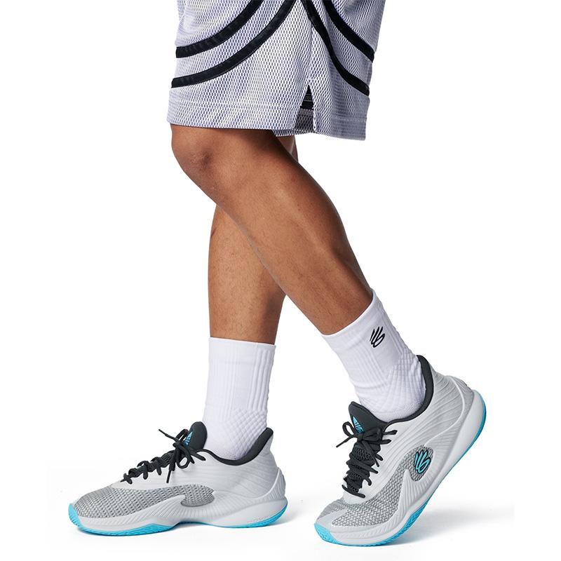 UNDER ARMOUR（アンダーアーマー） バスケットボールシューズ カリー