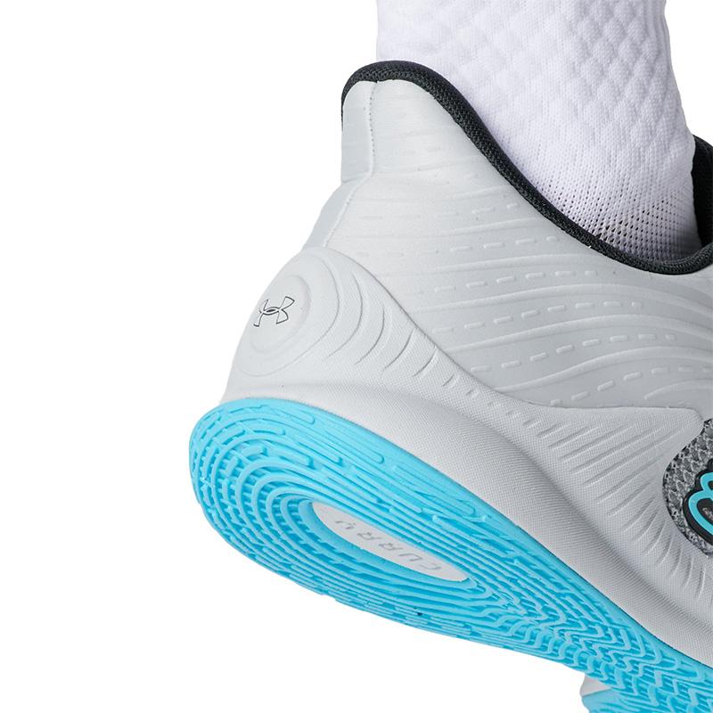 UNDER ARMOUR（アンダーアーマー） バスケットボールシューズ カリー
