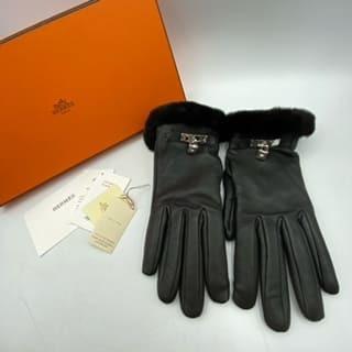 【Hermes】エルメス ケリーチャーム レザー ミンクファー付き グローブ ブラック カデナ :N000083:ラフテルショップ - 通販 -  Yahoo!ショッピング