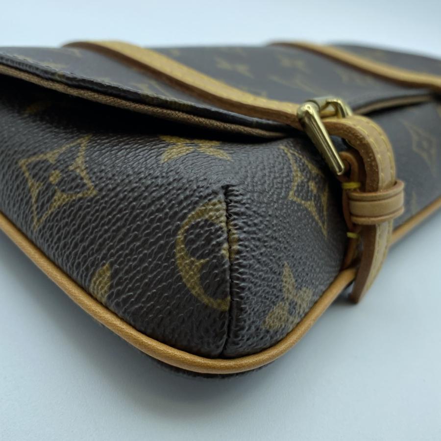 LOUIS VUITTON 【Louis Vuitton】ルイ・ヴィトン モノグラム