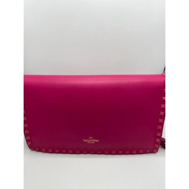 Valentino スタッズ付きクラッチバッグ VALENTINO☆ ヴァレンティノ ロックスタッズ クラッチバッグ ☆