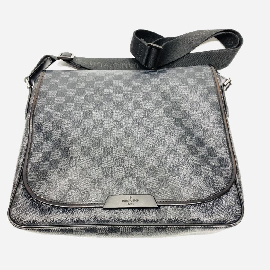 Louis Vuitton】ルイ・ヴィトン ダミエグラフィット ダニエルMM 