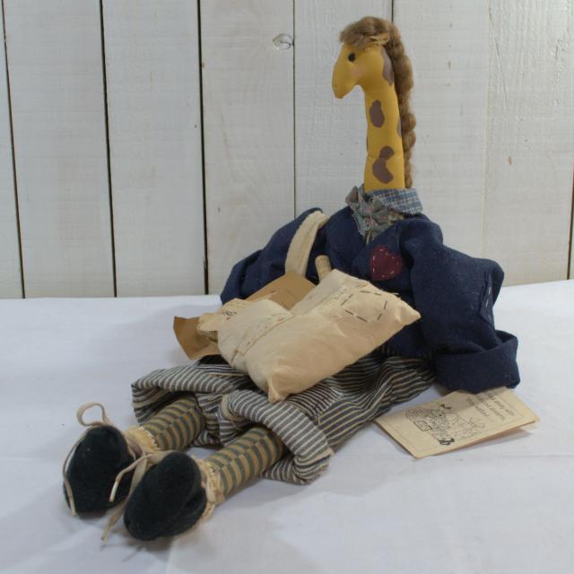 カントリードール Attic Baby Giraffeペア : カントリー雑貨DOLL カントリードール Attic Baby Giraffeペア : カントリー雑貨DOLL